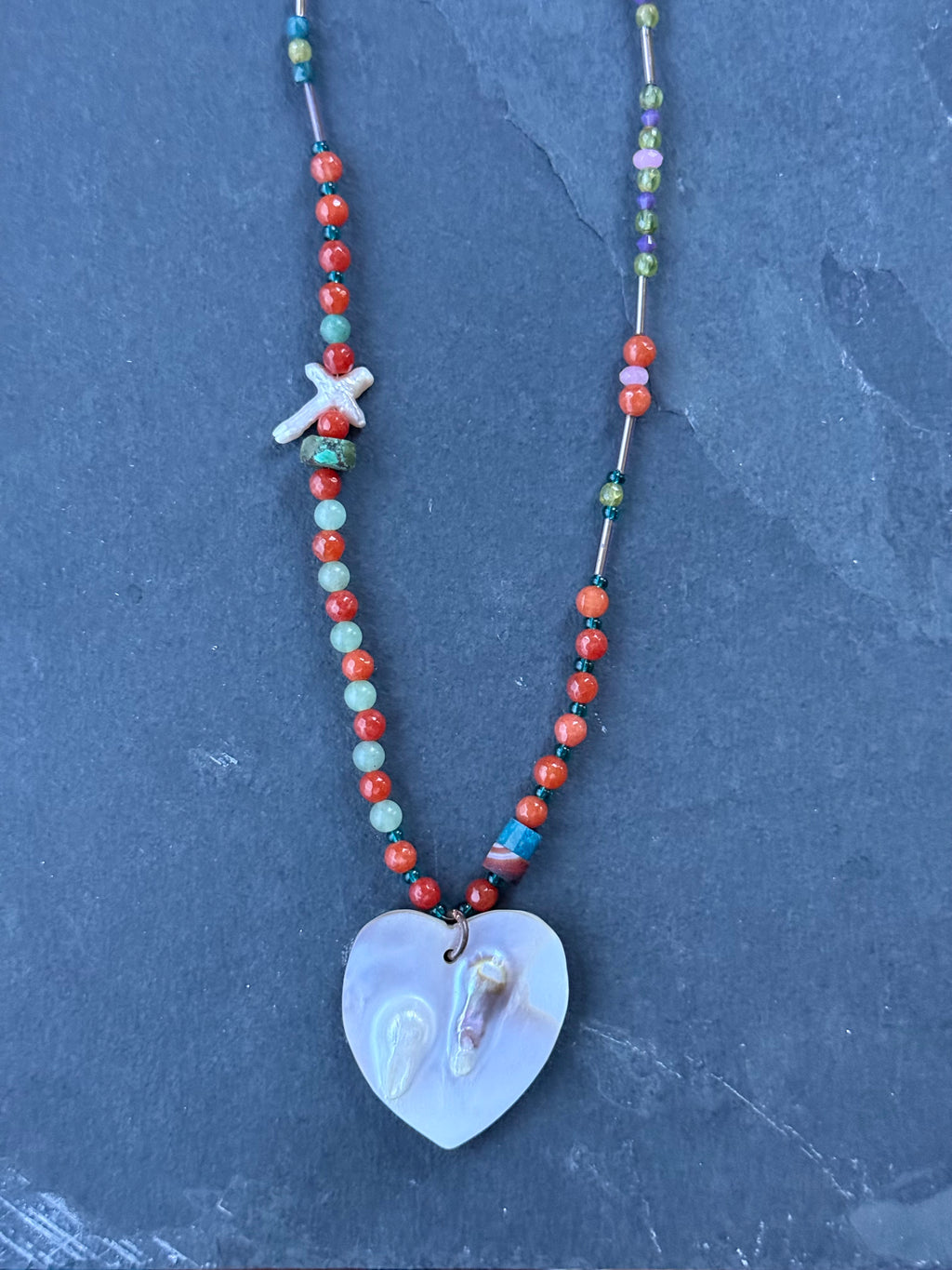BUBBLE BUOY NECKLACE