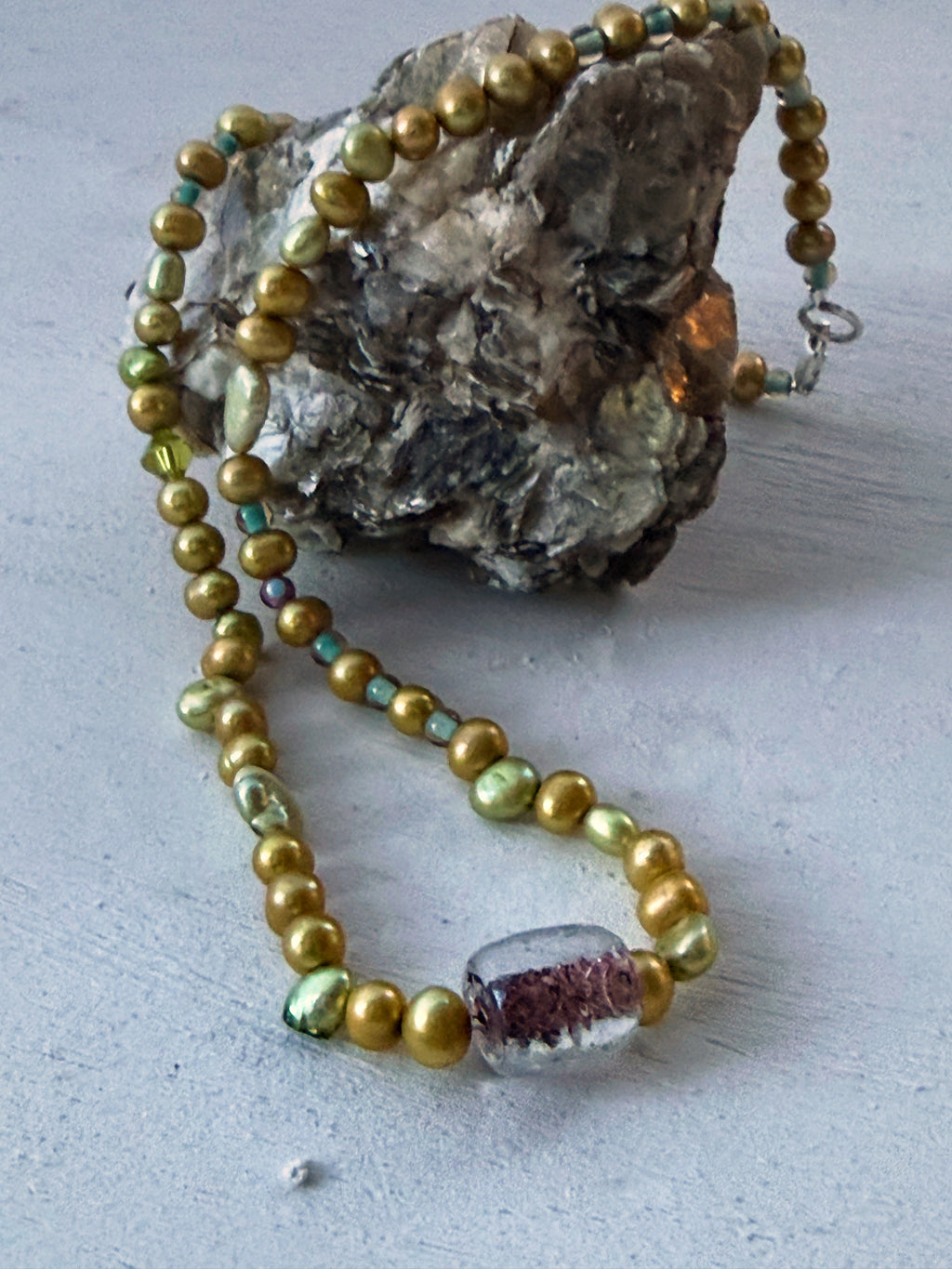 CHROMATIC AGENDA NECKLACE
