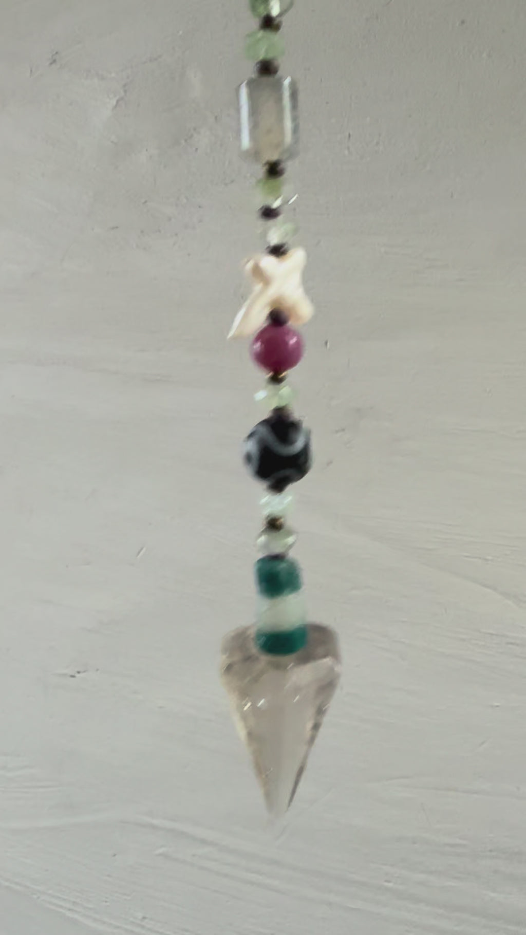GODNODOGMA NECKLACE