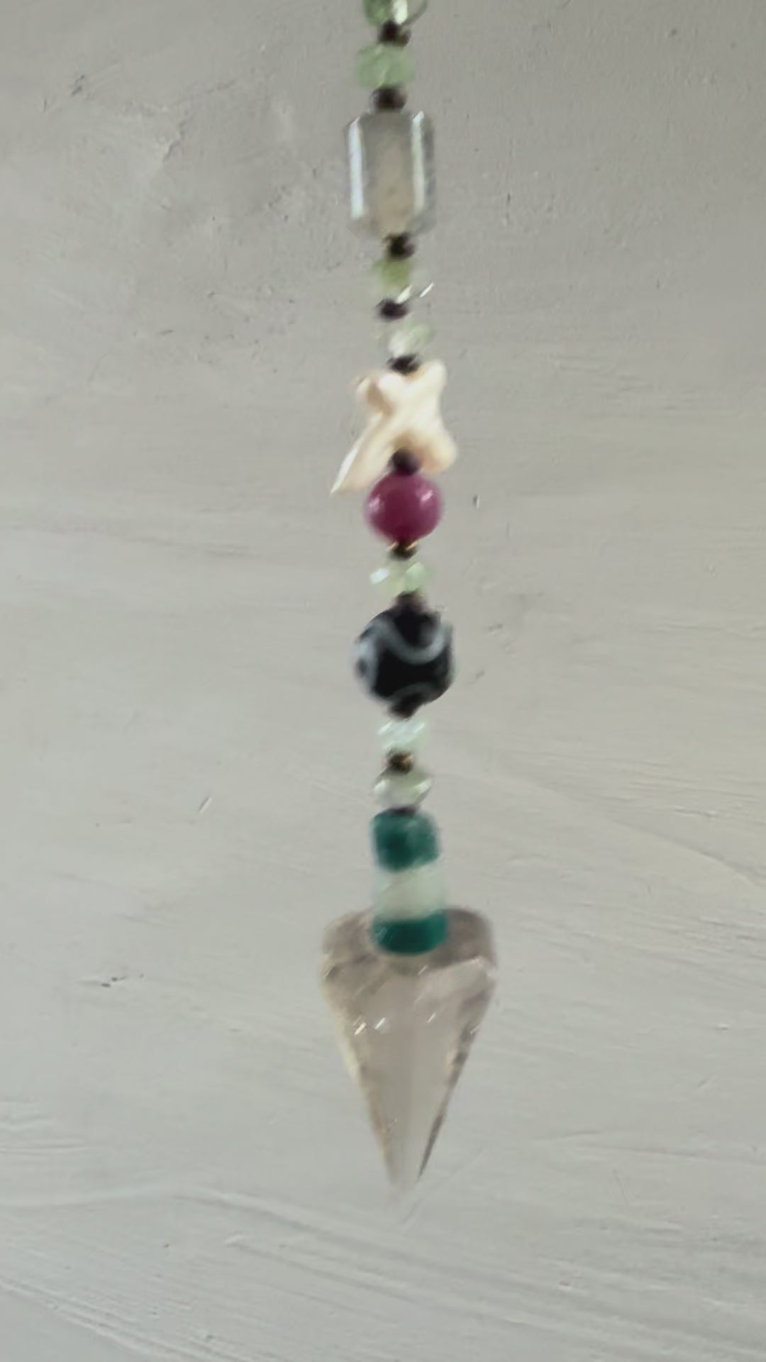GODNODOGMA NECKLACE